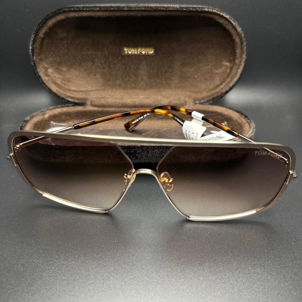 Tom Ford Sunglasses TF867 28G